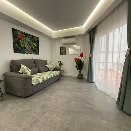 Apartment Big Terrace Next To Beach And Old Town *